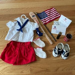 Vintage - 1992 - Pleasant Company - Molly’s camp outfit and accessories